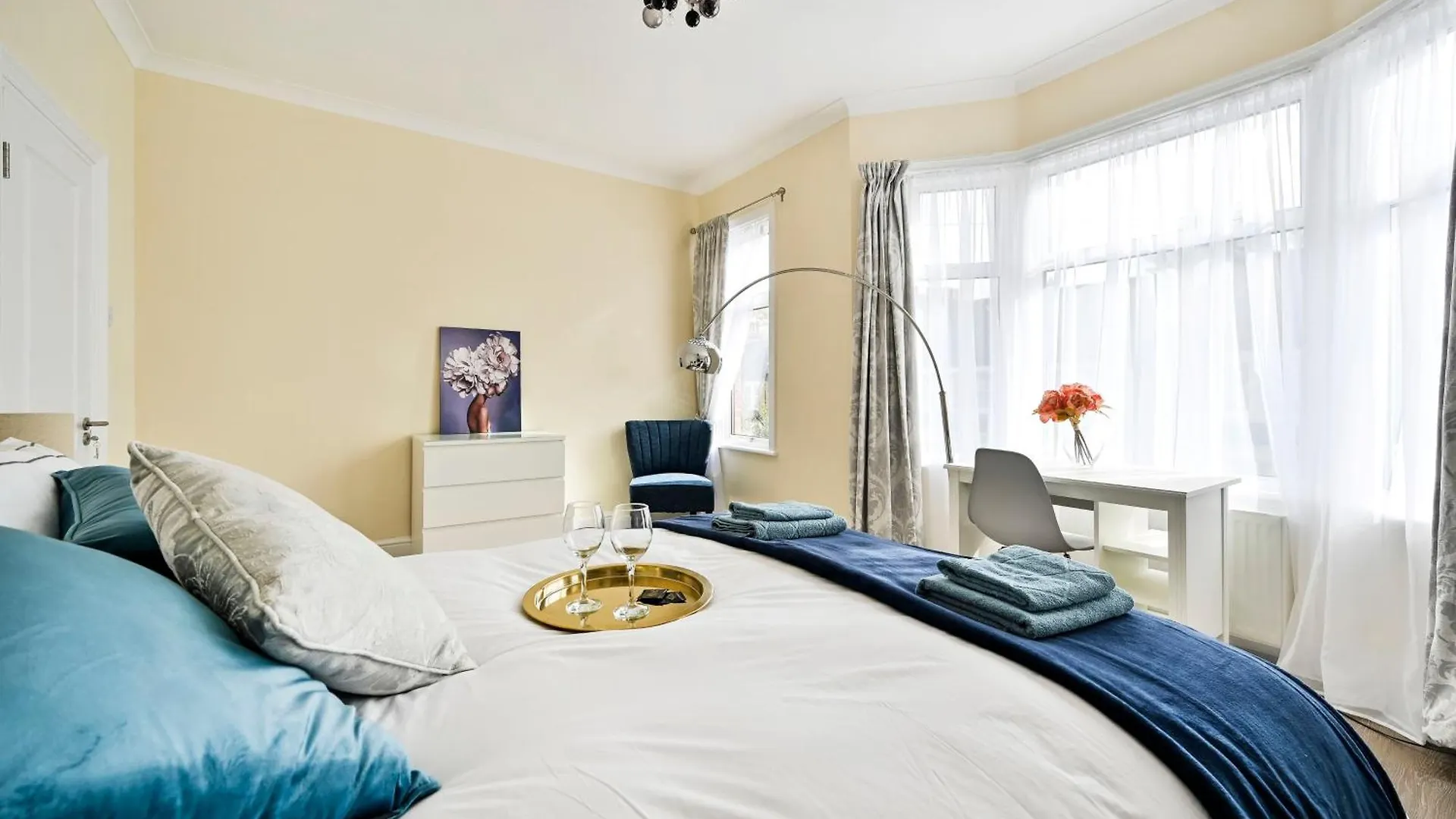 Apartment Greenwich Holiday Home London