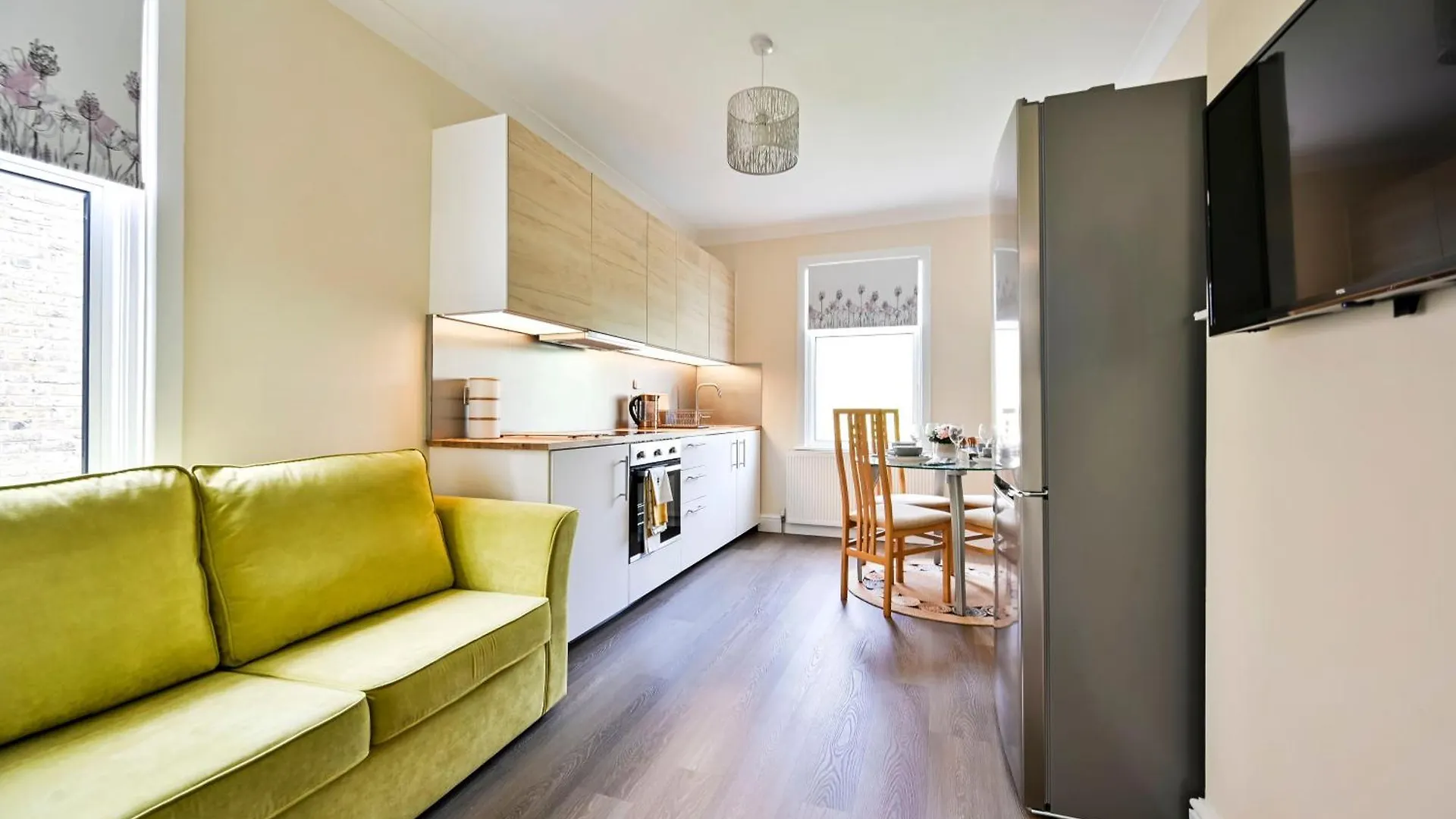 Apartment Greenwich Holiday Home London